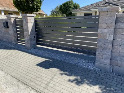 Samonosná brána s hliníkovými doskami 